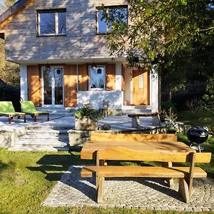  Ferienhaus Zbilje Lake House