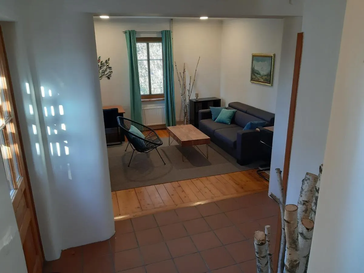 Triglav Apartment House Kranj 0*,